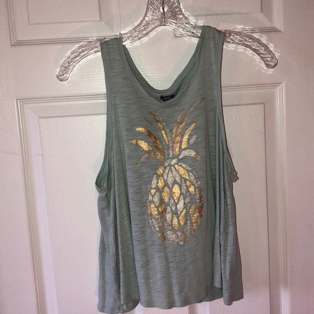 Teal pineapple tank top